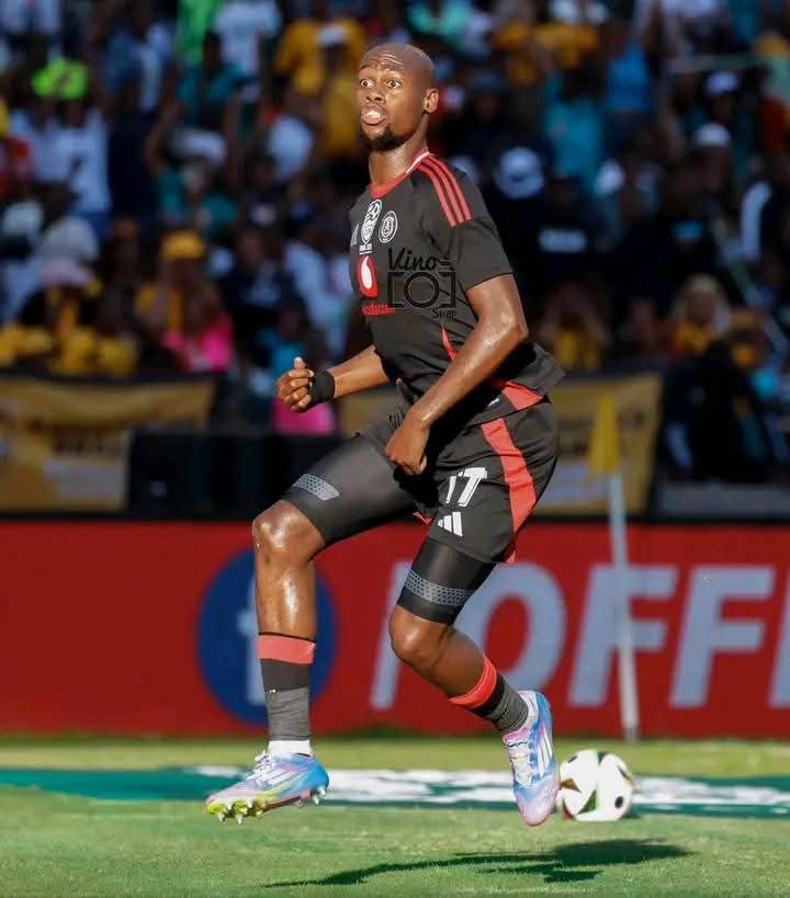 WhyUfikelate's tweet image. Ipicture yakho uzenza ingozi 😩😩

#SowetoDerby