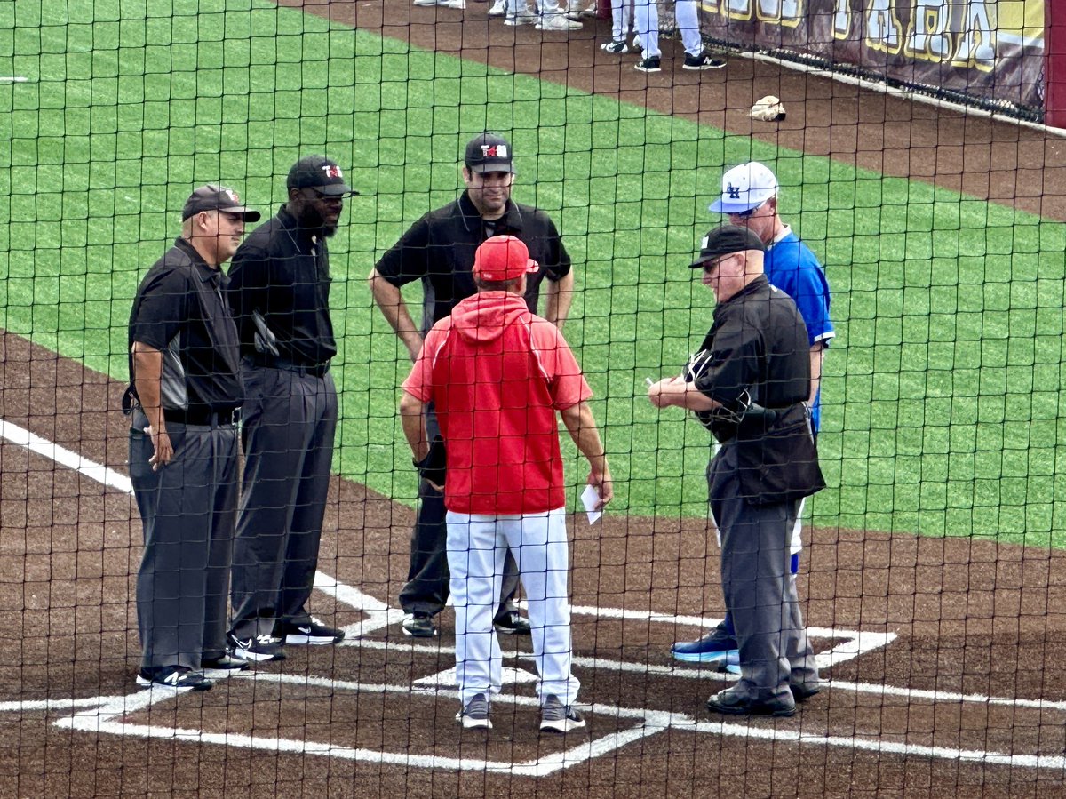 Matt Rogers (@mattyboygoblue) on Twitter photo ⚾️ Just a few minutes away from Game 3 of the Region 3-5A Division I area round playoff series between <a href="/Crosby_Baseball/">Crosby HS Baseball</a> and <a href="/BH_Athletics/">Barbers Hill Athletics</a>
We’re at Deer Park’s beautiful Jim Kethan Field.
<a href="/5ATxHSBaseball/">5ATxHSBaseball</a> ⚾️ Just a few minutes away from Game 3 of the Region 3-5A Division I area round playoff series between <a href="/Crosby_Baseball/">Crosby HS Baseball</a> and <a href="/BH_Athletics/">Barbers Hill Athletics</a>
We’re at Deer Park’s beautiful Jim Kethan Field.
<a href="/5ATxHSBaseball/">5ATxHSBaseball</a>
