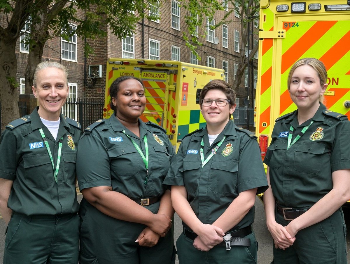 This #DyingMattersAwareness Week, our Macmillan End of Life Care team is highlighting how having a documented care plan helps paramedics provide the best possible care.

Talk today, and give your family and first responders the guidance they need 💙

#DMA25 #DyingMatters