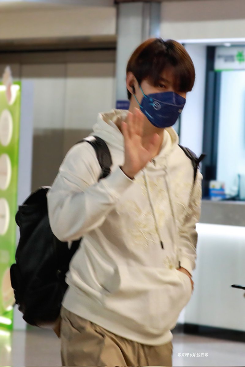 拜拜～一路平安

#Saint_sup #MingEr
#ppoomntp_