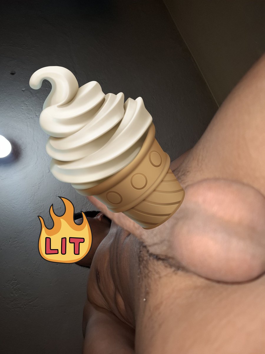 Que le ofrezco???🔥😏 #sexo #hetero #desnudo #hot #OnlyFans  RT y Dm para ver completo