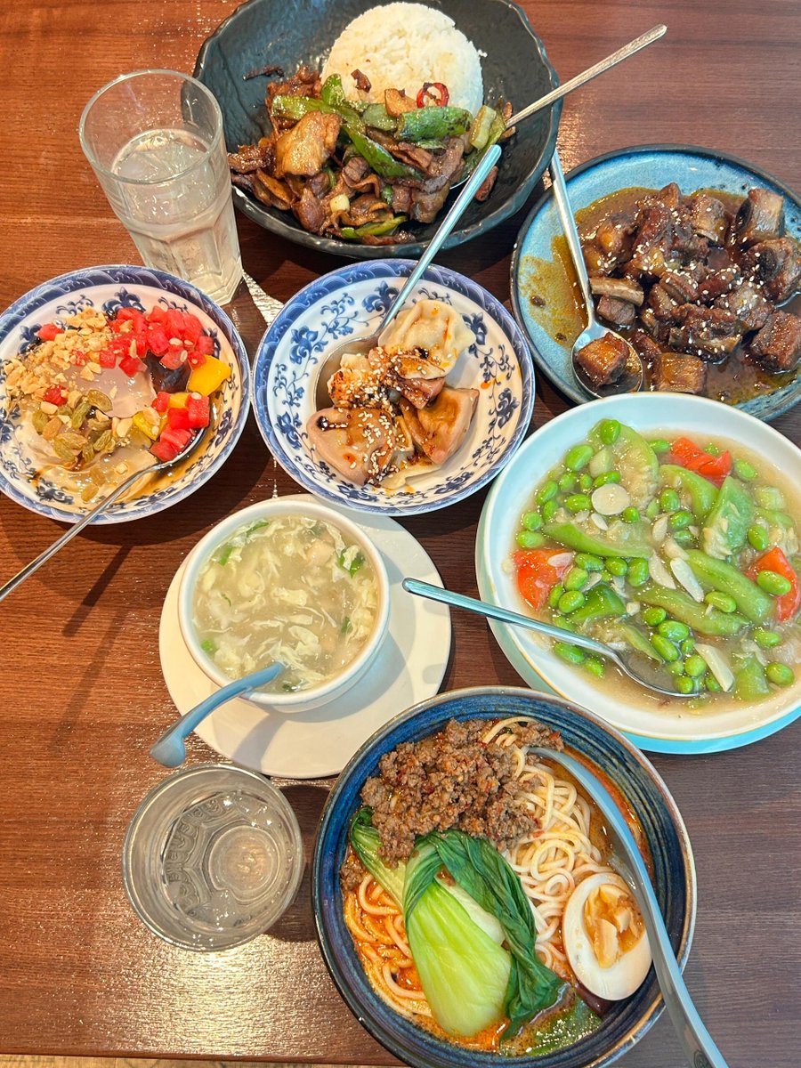 lijaz101's tweet photo. Savoring every flavor and every moment. 😍🥘                                                            #FoodPorn
   #Yummy
    #Delicious
    #FoodPhotography https://t.co/N5Qte7nGKp