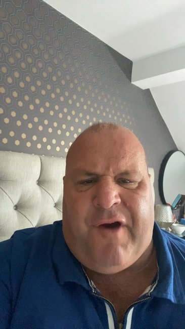 Paddz19's tweet photo. All you can eat Chinese buffet tomorrow #plops https://t.co/qRrX2wdK3W