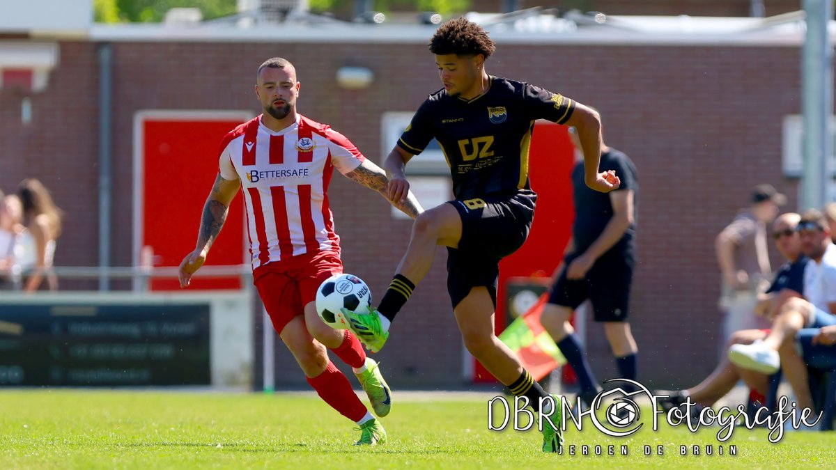 dbrnpuntnl's tweet photo. De📸opdrachten van vandaag:  

@vvkerkwijk - @vvAsperen (2-3) 
(#vvAsperen #Kampioen #5eklasseD)

@Herovina1946 - @vv_BRC (4-1)

Bekijk de overige foto's en bijbehorende verslagen via: 
https://t.co/FJodradnIl

#DBRN #sportfotografie #voetbal https://t.co/f8m8hb7gPF