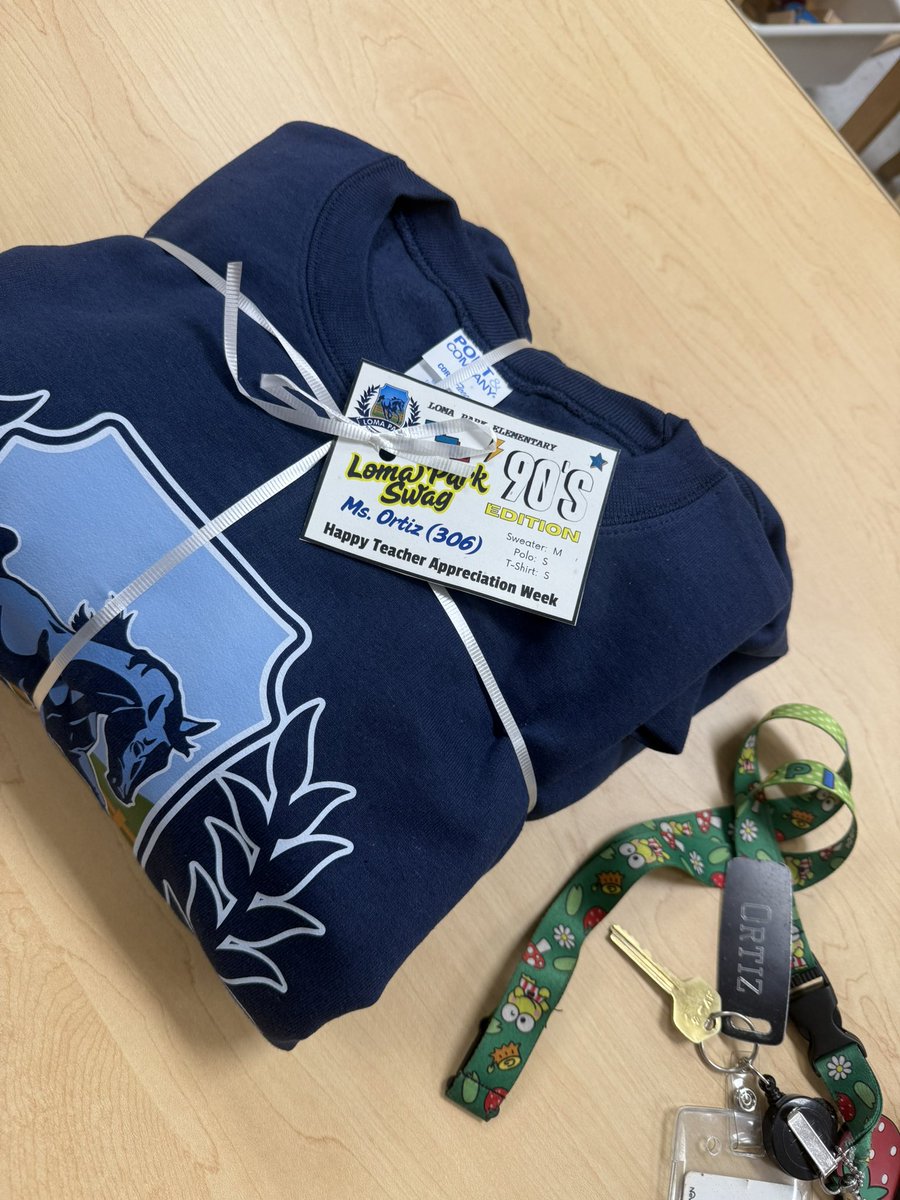 Guadalupe Ortiz (@guadalu74714705) on Twitter photo Teacher Appreciation Week ❤️ Definitely felt the ❤️ Even with a few former Ortiz Squad members stopping by 😭
<a href="/LomaParkES/">Loma Park Elementary</a> <a href="/MrsCBarrios/">Claudia Barrios 🦋</a> <a href="/drjcarreon/">Dr. Jessica Carreon</a> <a href="/saldana_lindsey/">Lindsey Saldana</a>
#TeacherAppreciationWeek #OrtizSquad Teacher Appreciation Week ❤️ Definitely felt the ❤️ Even with a few former Ortiz Squad members stopping by 😭
<a href="/LomaParkES/">Loma Park Elementary</a> <a href="/MrsCBarrios/">Claudia Barrios 🦋</a> <a href="/drjcarreon/">Dr. Jessica Carreon</a> <a href="/saldana_lindsey/">Lindsey Saldana</a>
#TeacherAppreciationWeek #OrtizSquad