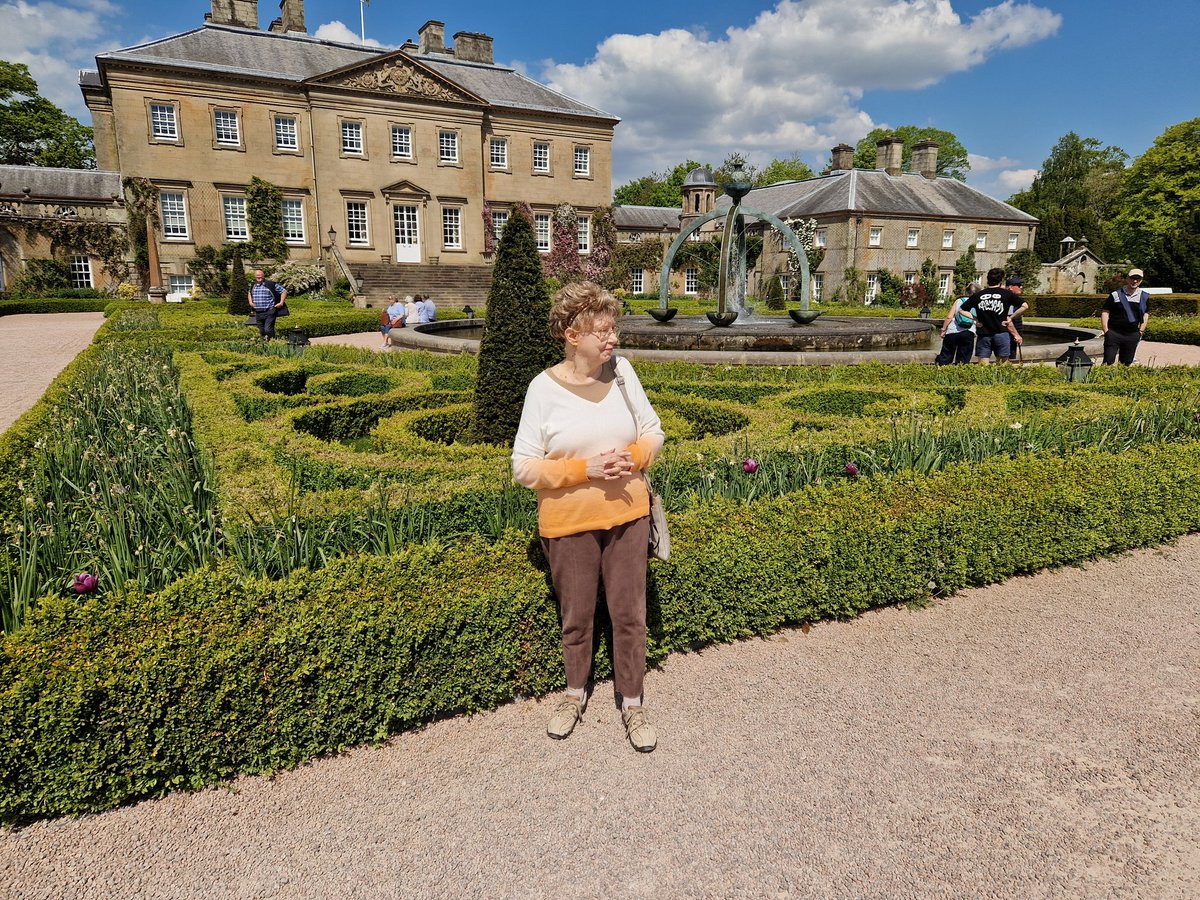 Great session at <a href="/bozzyfest/">Boswell Book Festival</a> today with <a href="/HuntingRebels/">Dr Jade Scott</a> and Anna Groundwater. Here I am outside beautiful Dumfries House in the brilliant sunshine that we've enjoyed everyday during our week in Scotland.