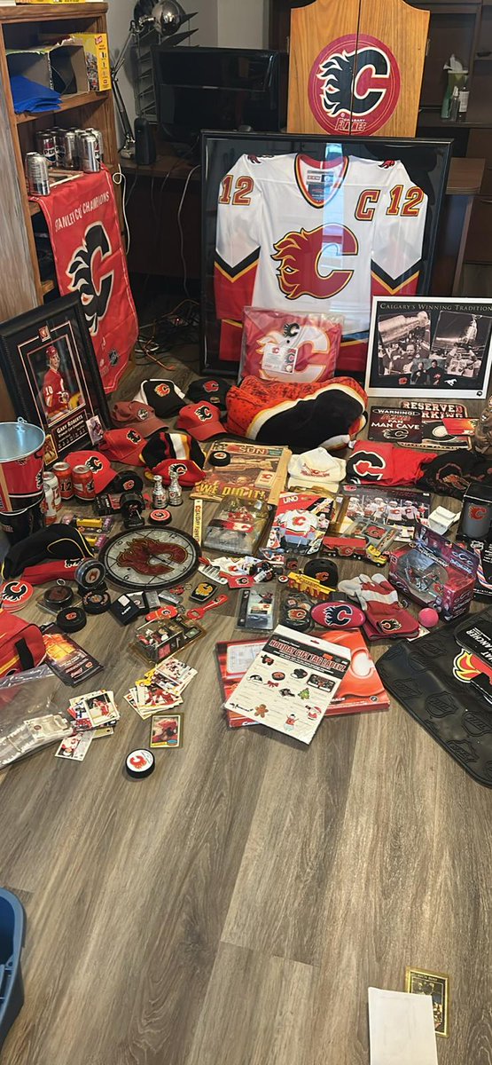 Selling my dads flames collection as we had to move my grandfather to a home. Sad times, even as a leafs fan i hate seeing my dad give up his collection. If any die hard flames fans are interested, let me know. It is on ebay currently on auction. ❤️ <a href="/NHLFlames/">Calgary Flames</a> #goflamesgo
