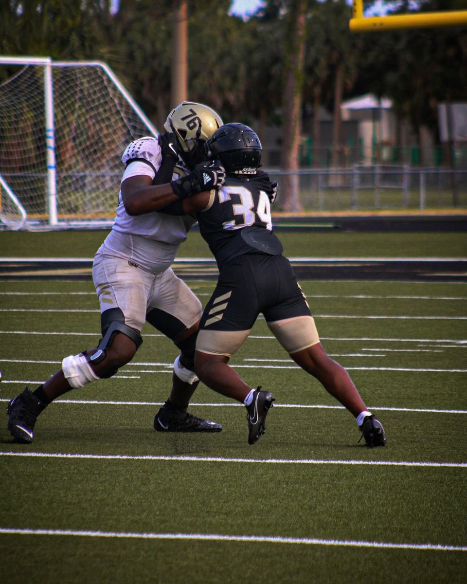 Bagszn_0's tweet image. #JuniorSznLoading💫✝️ #AGTG @Lakewoodhsfb