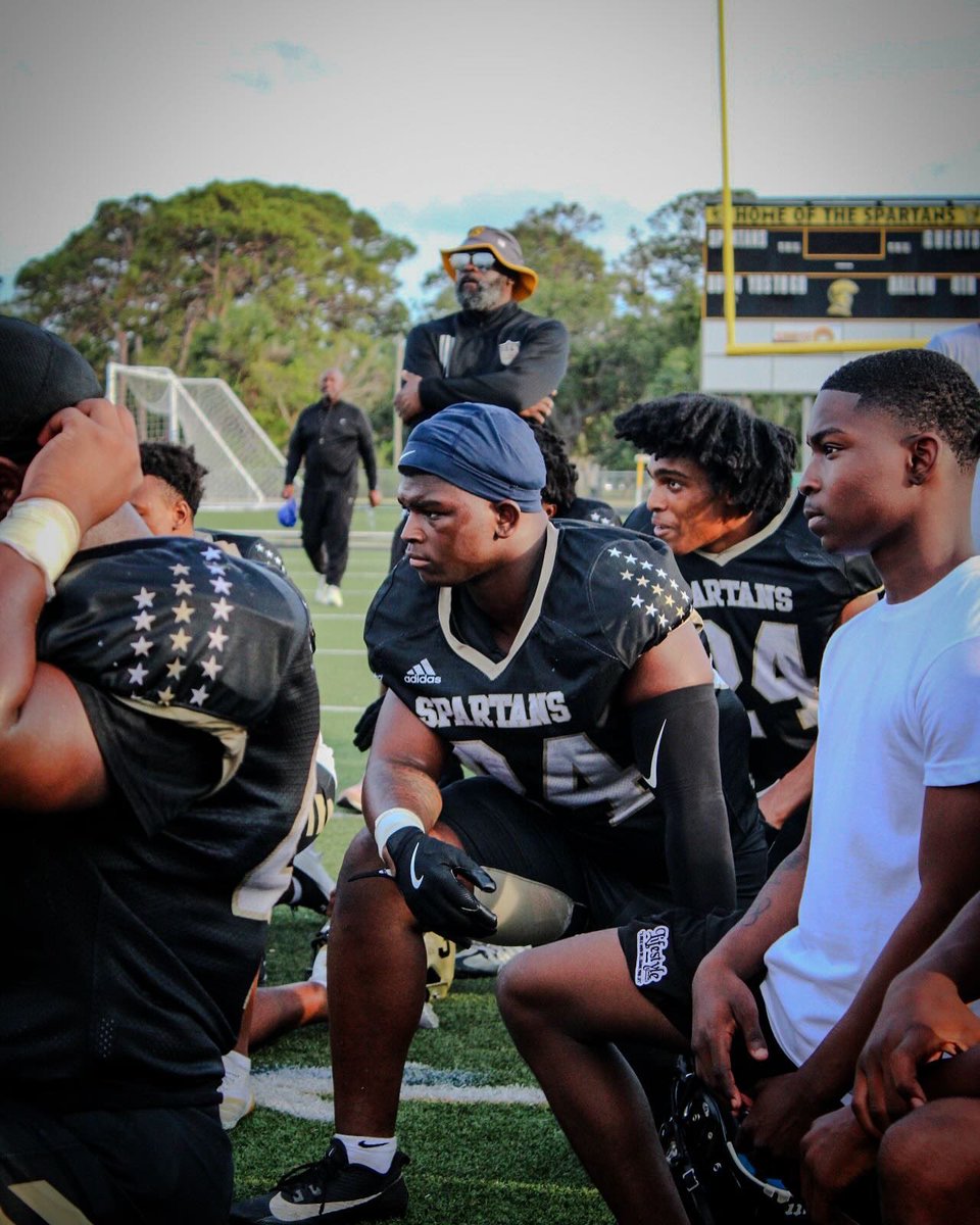 Bagszn_0's tweet image. #JuniorSznLoading💫✝️ #AGTG @Lakewoodhsfb