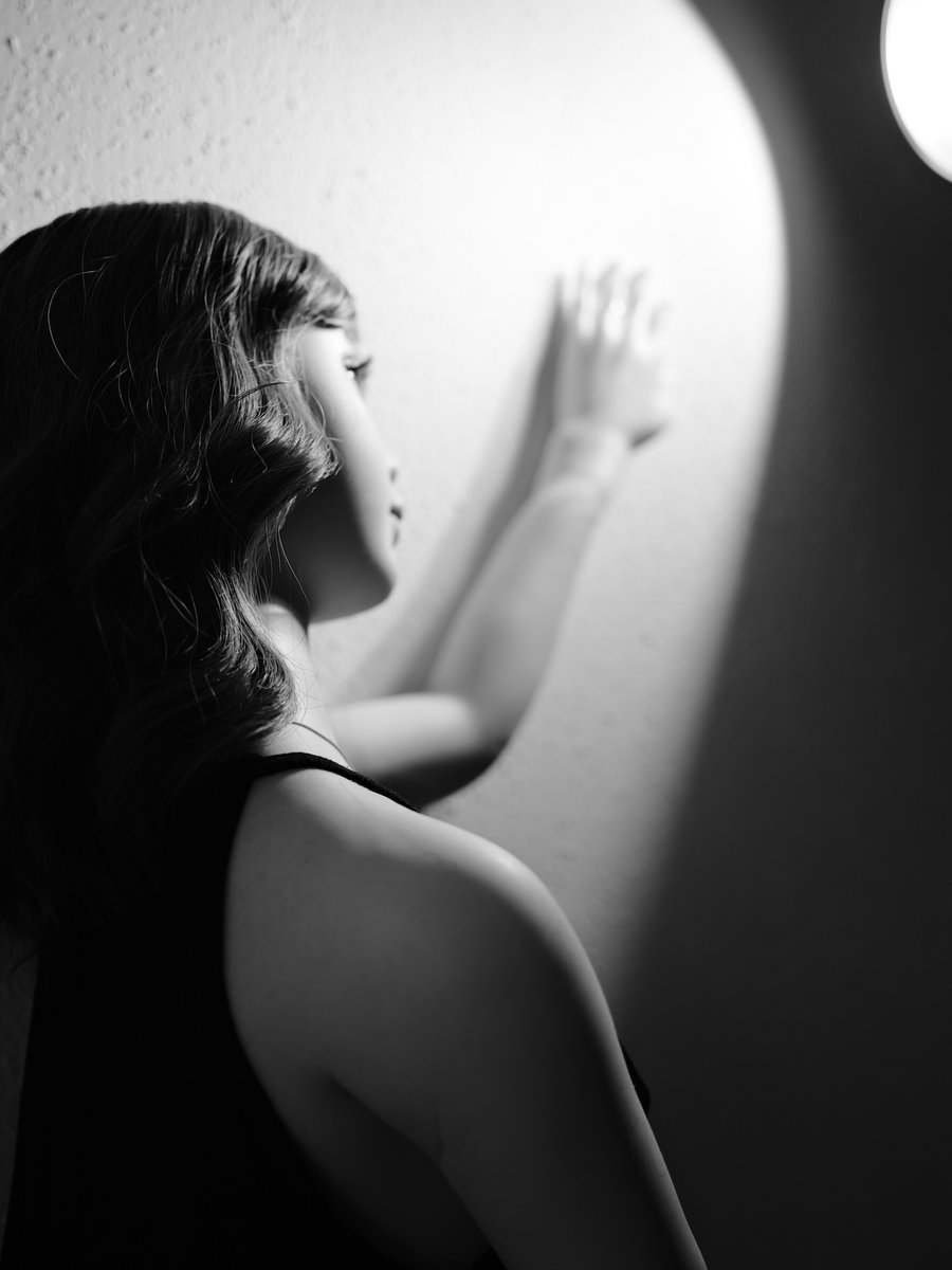 Poppy70photo's tweet image. Yuriko continues in b/w
#dollslife #piperdoll