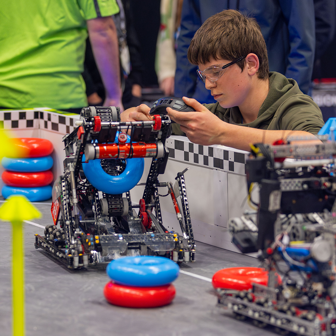 The Mount Academy (@themountacademy) on Twitter photo Mount Academy’s Robotics team attended <a href="/VEXRobotics/">VEX Robotics</a> Worlds 2025 in Dallas TX where they won seven matches and lost three. A very significant accomplishment at a 3-day contest attended by 820 of the best teams from 50 countries. Mount Academy’s Robotics team attended <a href="/VEXRobotics/">VEX Robotics</a> Worlds 2025 in Dallas TX where they won seven matches and lost three. A very significant accomplishment at a 3-day contest attended by 820 of the best teams from 50 countries.