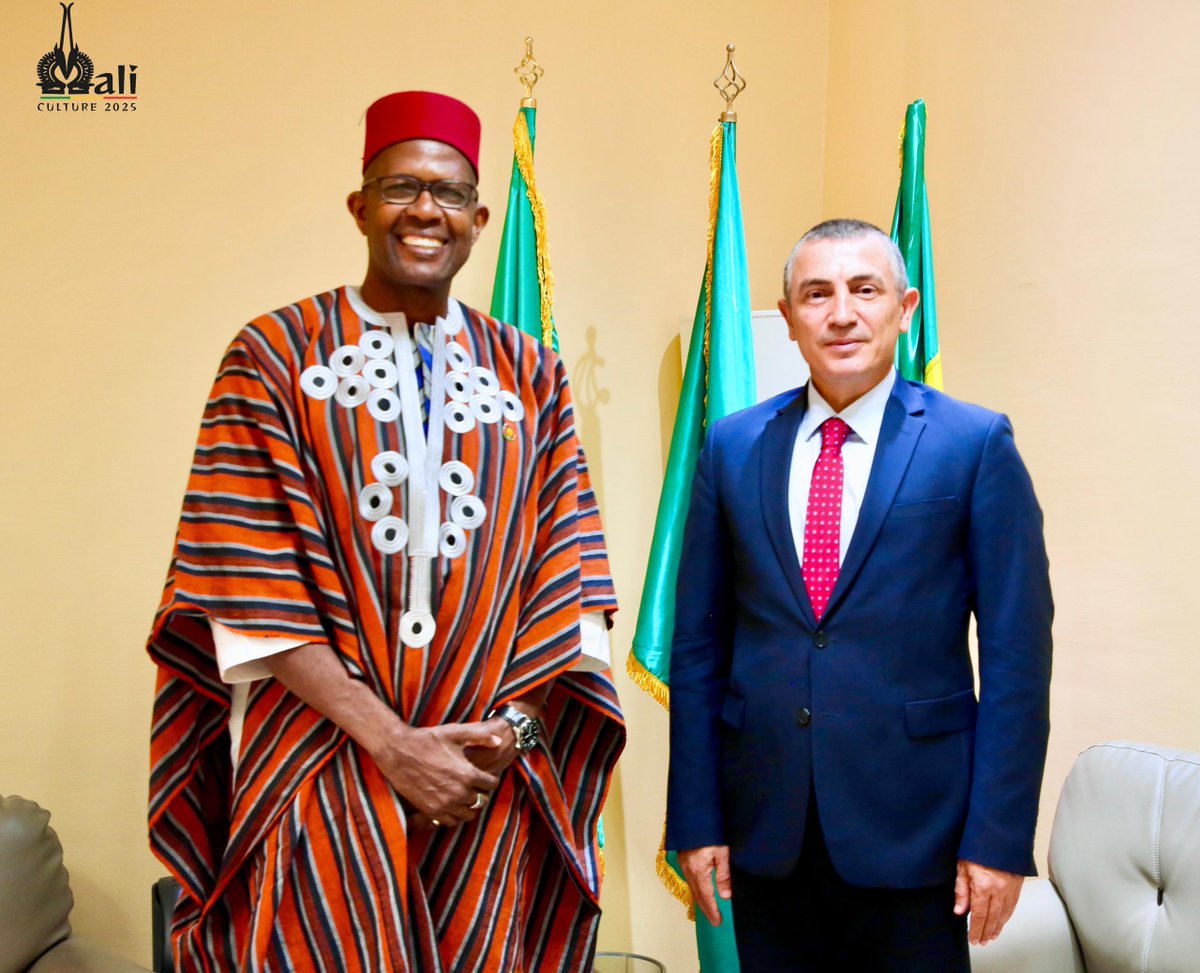 J’ai eu le plaisir de recevoir en audience, ce vendredi 9 mai 2025, Son Excellence Efe Ceylan, Ambassadeur de la République de Türkiye au Mali. Nos échanges ont porté sur l’excellence des relations entre nos deux pays, ancrées dans une histoire partagée.