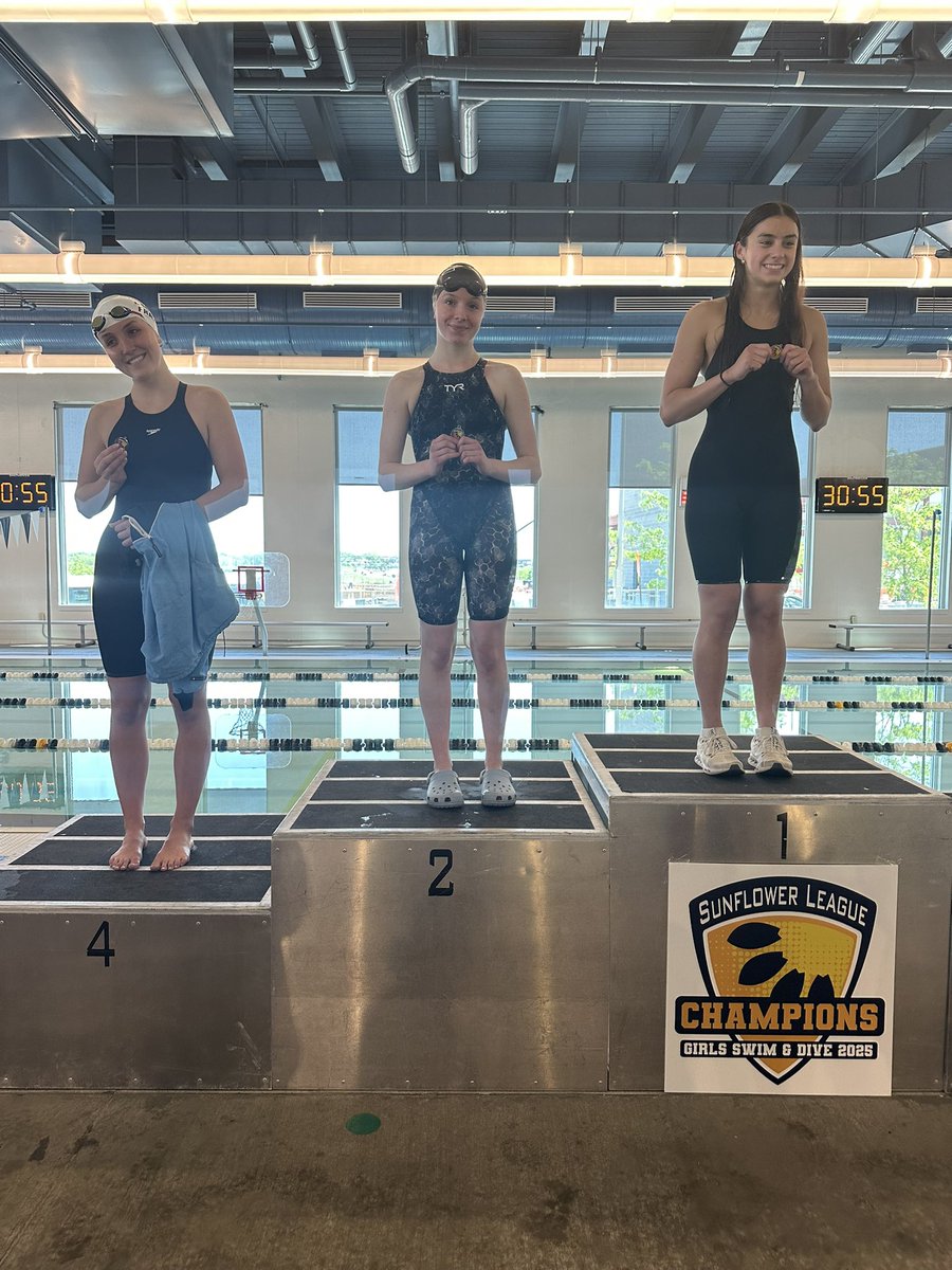 Helena Mattes finished 2nd in the 100 breaststroke!