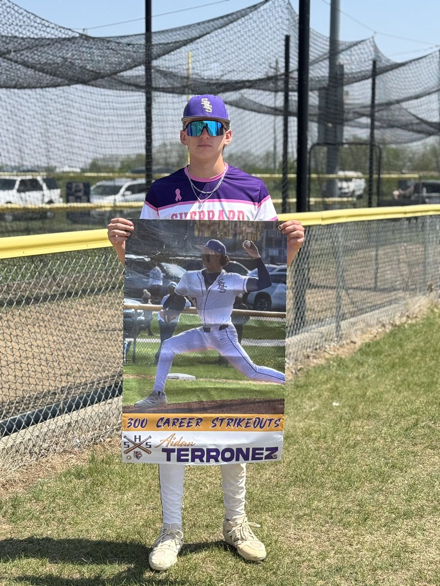 🚨 300 STRIKEOUTS 🚨

Congratulations to 2025 LHP <a href="/AidanTerronez/">Aidan Terronez</a> (UIC signee) on 300 career strikeouts at Sherrard High School. He reached it with his 7th K vs Riverdale today and finished with 14! 

Aidan becomes just the 2nd player in program history to reach this milestone!
