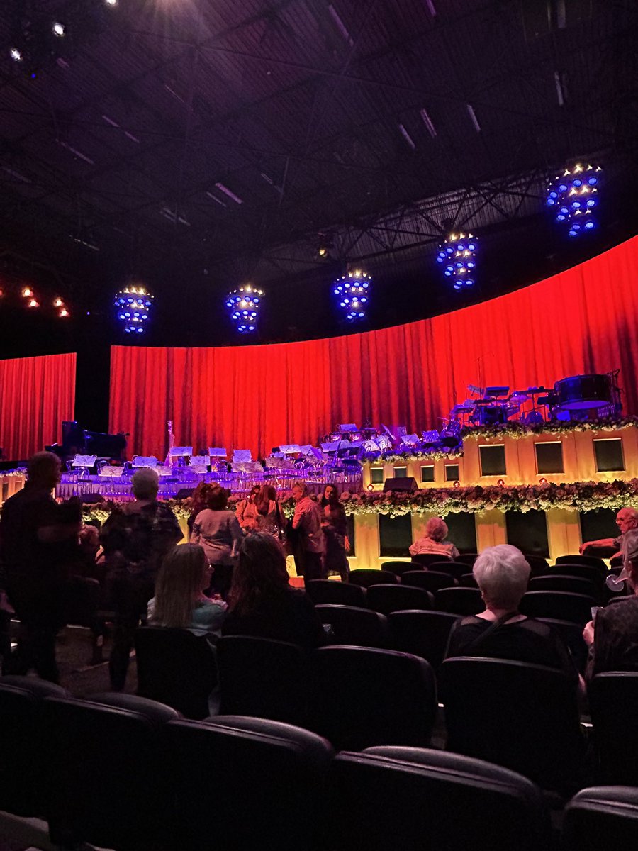 Getting excited for the <a href="/andrerieu/">André Rieu</a> extravaganza <a href="/bppulseuk/">bp pulse</a> tonight #solihull