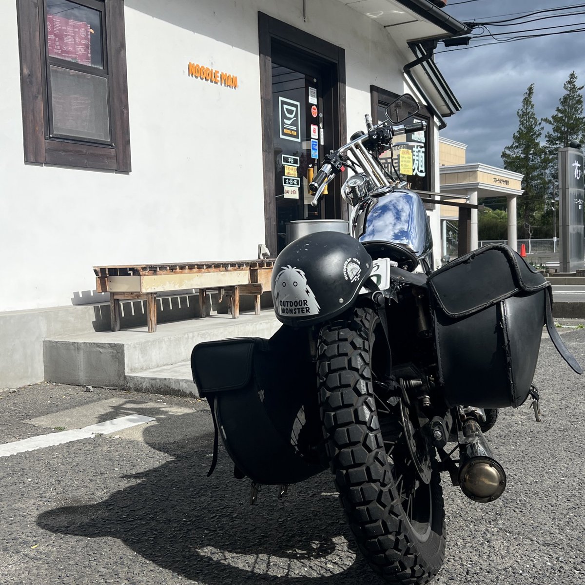 落合 NOODLE MAN
生姜醤油SOBA
ライス

おはようございます
仕事前にこちらに

朝起きたらHPの残量がｾﾞﾛになってました

しっかりと給油したので幻の6速入れて出勤します

そんな最高の仕事前。
🚀