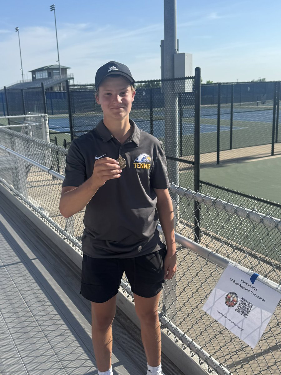 🎾 TENNIS 🎾 

Nolan Fosha is your REGIONAL CHAMP!!
He’ll be headed to state next week in Junction City!