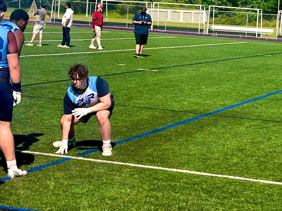 Sebass5858's tweet photo. I had a great time up at the PSR Big Camp in NJ.
Thank you @ScoutNickP for the invite. Got the chance to learn and compete‼️
Time to head back to work during spring ball this upcoming week‼️‼️
@NorwinFB @NorwinFBallNtwk @CoachMBrown1 @joeyL1102 @AGiansante_2021 https://t.co/zgEY2LLyhf
