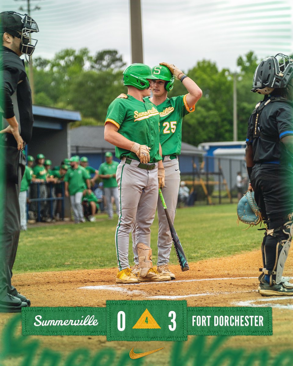 Trailing by 3 as we enter the top of the fourth.

#GoBigGreen | #StayTrippy