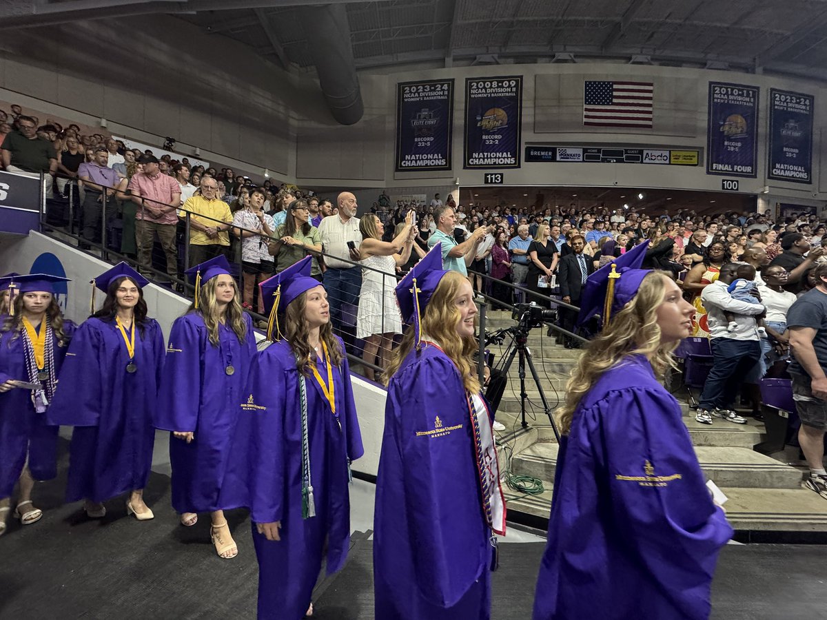 Dr. Edward Inch tweet media