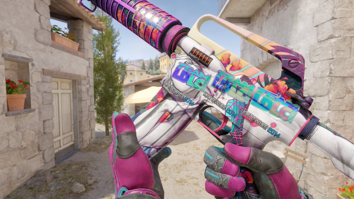 SpectralOwl's tweet image. New Kato holo craft today by "succ"!🌸🌴📼🌊
StatTrak™ M4A1-S | Vaporwave (0.00003)
4x LDLC (Holo) | Katowice 2014 applied
Thanks to succ for allowing me to screenshot this beauty!