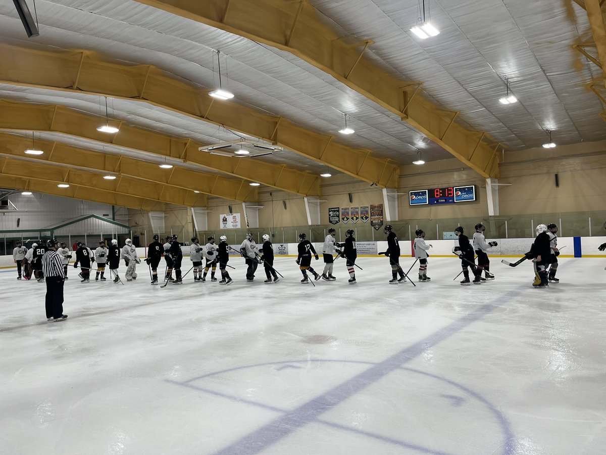 The first game of our ID skate is in the books!  Huge credit to all the players who hit the ice—every shift was played with heart and determination. Great effort across the board as we kick off the season evaluation process!