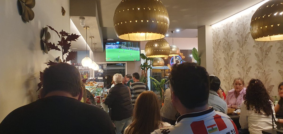 PlayLogrones's tweet image. Espectacular el ambiente vivido esta noche en la Casita de TINY&apos;IN!!! Gracias blanquirrojos🇦🇹❤️🙌