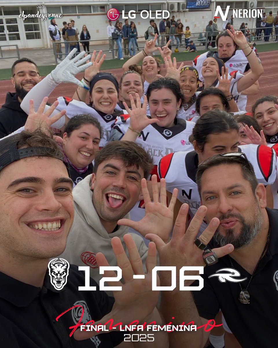 BlackDemonsFA's tweet image. ENORME LO DE ESTE GRAN EQUIPO QUE SUMA UNA NUEVA VICTORIA A SU HISTORIA!❤️‍🔥

Enhorabuena a todas las demonias que se merecen este gran título de Campeonas de España.🤗

Gran partido y con unas rivales que se lo han puesto muy dificil, un placer @barberarookies 👏🏼👏🏼👏🏼

Leyendas🛐