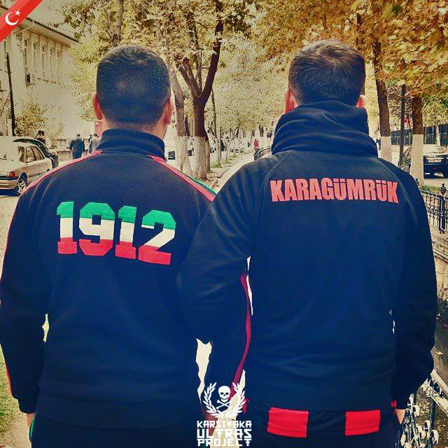 KAFKAF’ın GÜMRÜK’ten başka dostu yok! 

KafKaf ve Gümrük birlikte Play Off mücadelesi verecek. 1.Lig Play Off Finali’ne yükselen <a href="/karagumruk_sk/">Fatih Karagümrük SK</a> tebrik ediyoruz.

Biz kardeşiz, bunu hiçbir kuvvet bozamaz! 
1.Lig finalini İzmir’e 3.Lig Finalini İstanbul’a istiyoruz!