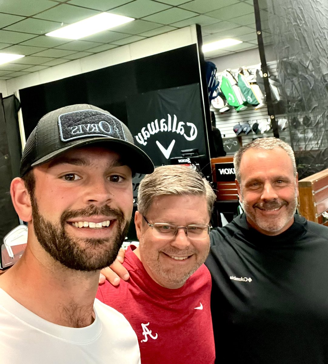 Met  <a href="/CStewartSports/">Chris Stewart</a> today and he was kind enough to converse with my son and I. We live in Georgia always listen to him on Tide 100.9 and love his commentary. He’s a class act folks. Roll Tide, and “Let’s Get Outta Here”.