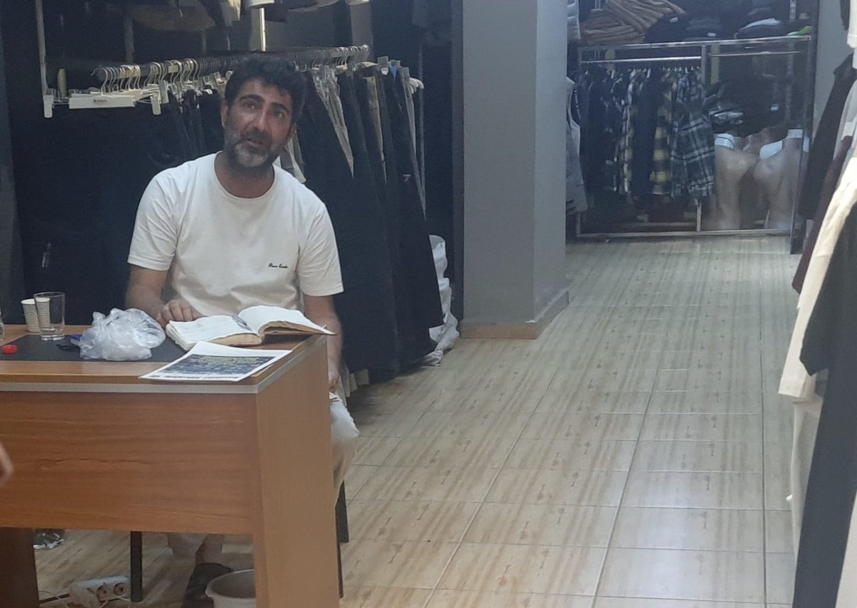 Gazetemizin 3. Sayısını Bağlar, Ofis semti civarı ve Koşuyolu'nda esnaflara ulaştırdık.