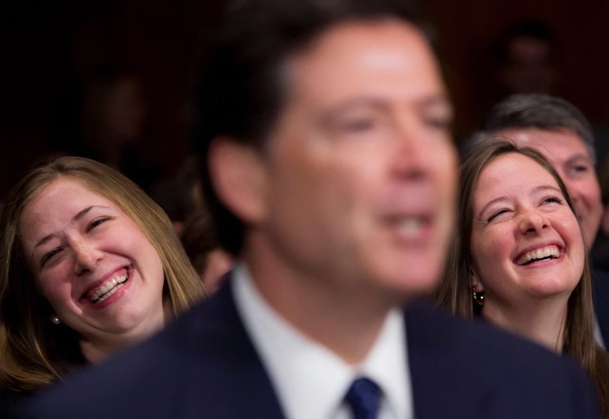 OcrazioCornPop's tweet image. 🚨 SDNY COVER-UP:  Maurene Comey, daughter of diagraced former FBI Director and Trump sabateur James Comey, just happens to be on the prosecution team in the case against Sean "Diddy" Combs.

Now, a key witness "Victim 3" in Diddy's sex trafficking trial goes MISSING days before…