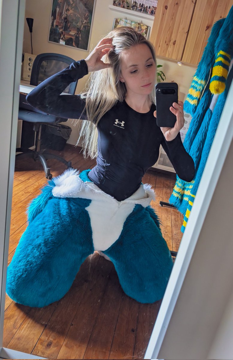 Felt cute, might delete later 🌝