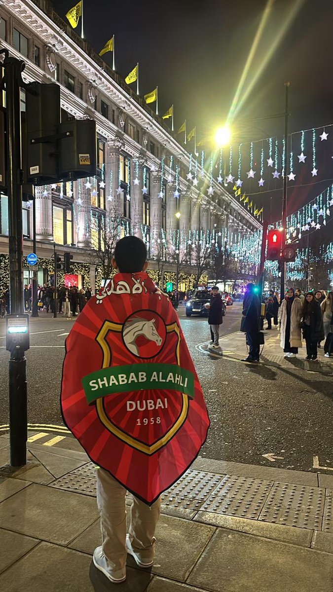 مع الحمر في كل مكان❤️