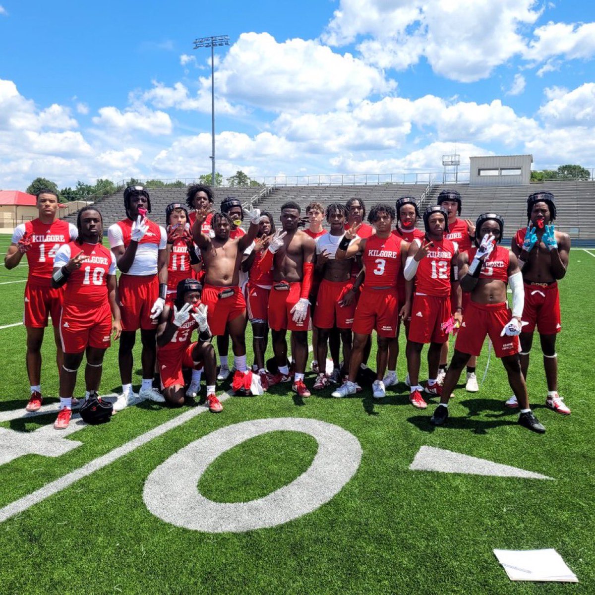 <a href="/kilgore_fb/">Kilgore Bulldogs FB</a> qualified for the State 7on7 for the 2nd year in a row!  Proud of our guys for all the work they have put in since Jan.  Big shout out to our <a href="/ClubKilgore/">Kilgore Football Booster Club</a> for y’all’s support &amp; investment into our kids.