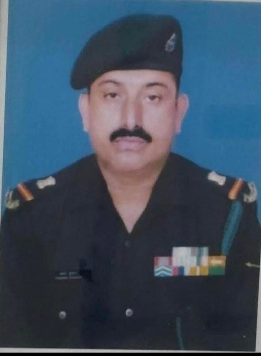 Tributes to
Sub Maj Pawan Kumar
25 PUNJAB
who laid down his life yesterday at Poonch Sector due to heavy shelling by Pak Army.
He hailed from Shahpur in Kangra, Himachal Pradesh and is the son of a retired Havildar.
Om Shanti 🙏🏼 🇮🇳 💐