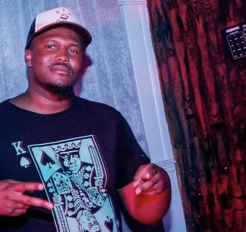 beaumondecigar's tweet image. DJ Nile joins us tonight at 9pm! Stop by for great night of music, drinks, delicious food, and premium cigars! #beaumonde #cigarbar #atldjs #djnight #awesomealpharetta