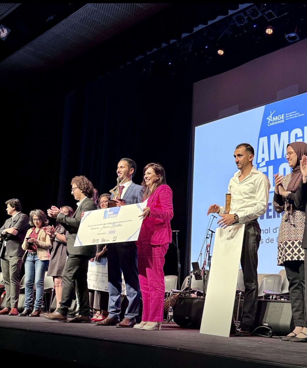 Bravo à l’AMGE-Caravane pour la parfaite organisation de la grande finale du concours d’éloquence des Marocains de France à l’Institut du monde arabe.

Une belle initiative qui célèbre la parole, la culture et la jeunesse marocaine en France.