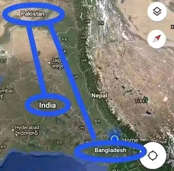 itx_miroo's tweet image. Le Bangladeshi ; Be careful bhai 💀
Wide ball Nahi karne ka 😂
#ceasefire #IndiaPakistanWar2025 #PakistanZindabad #imrankhanPTI #pakindiawar