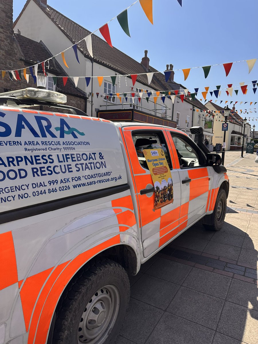 LukeGrinstead's tweet image. A great day of fundraising locally for our charity lifeboat station. As always, in awe of the generosity of the public, who in the hardest of times dig deep to keep this essential service operational