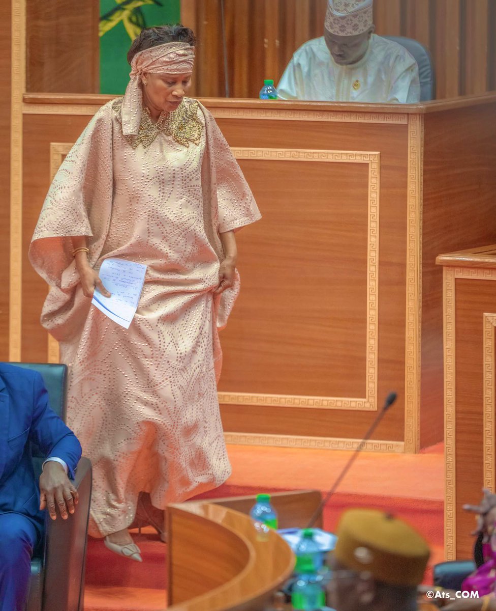 Mary FALL tweet media