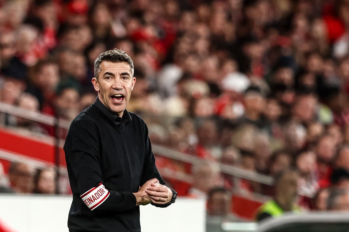 oREIdoMercado1's tweet photo. 🚨🦅
É um grande treinador, não é!

Mas merece o reconhecimento, pelo trabalho desenvolvido ao longo da época e por ter sido o ÚNICO a dar a cara nos maus momentos.

O cancro do Benfica está mais acima… https://t.co/7NIsokm05i