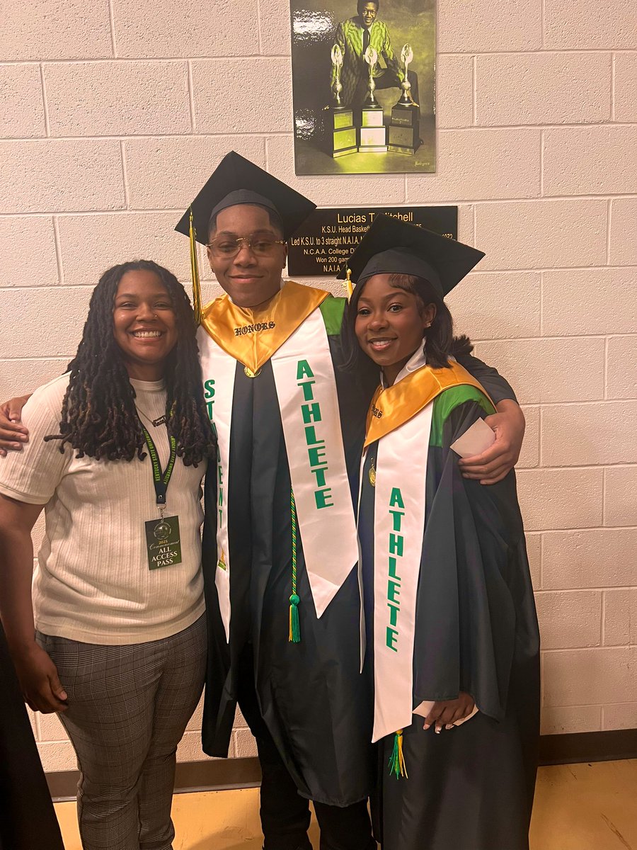 So happy for my girls!!! 🎓