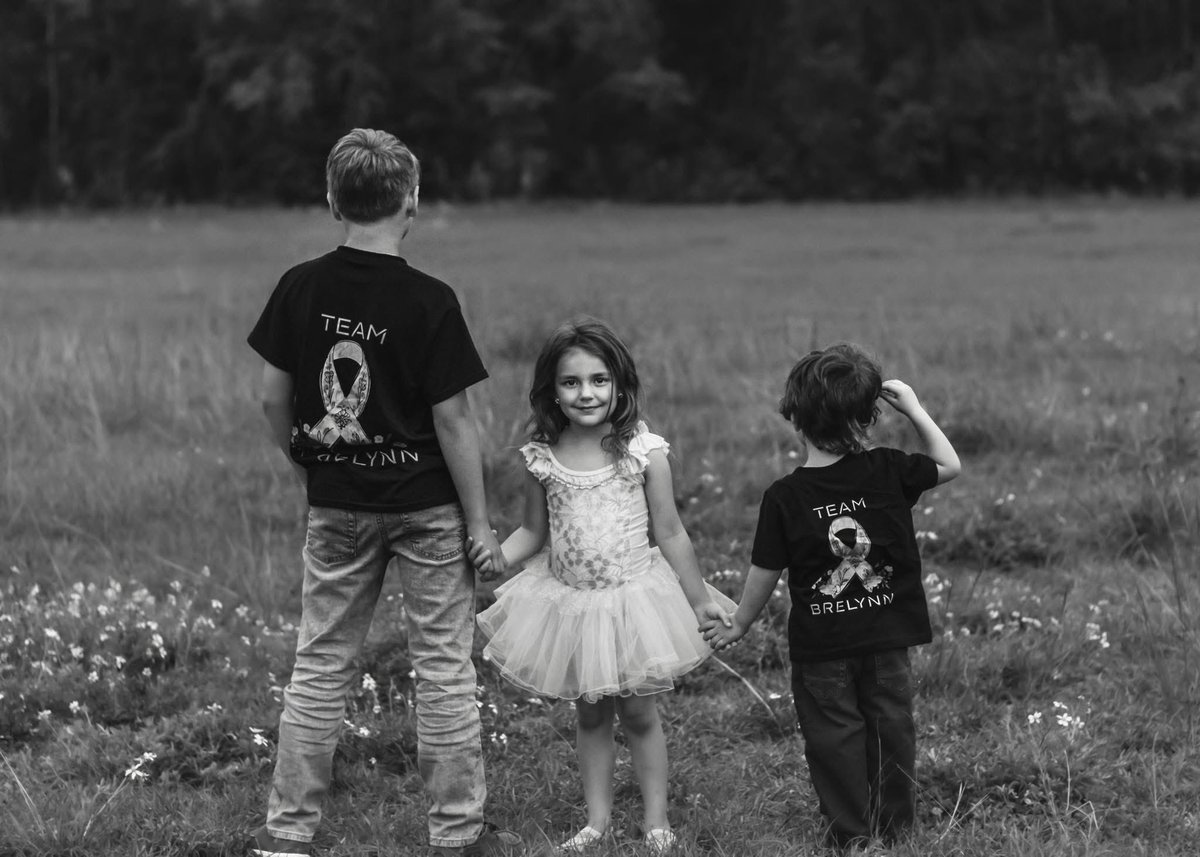 Lisa Hacker tweet media