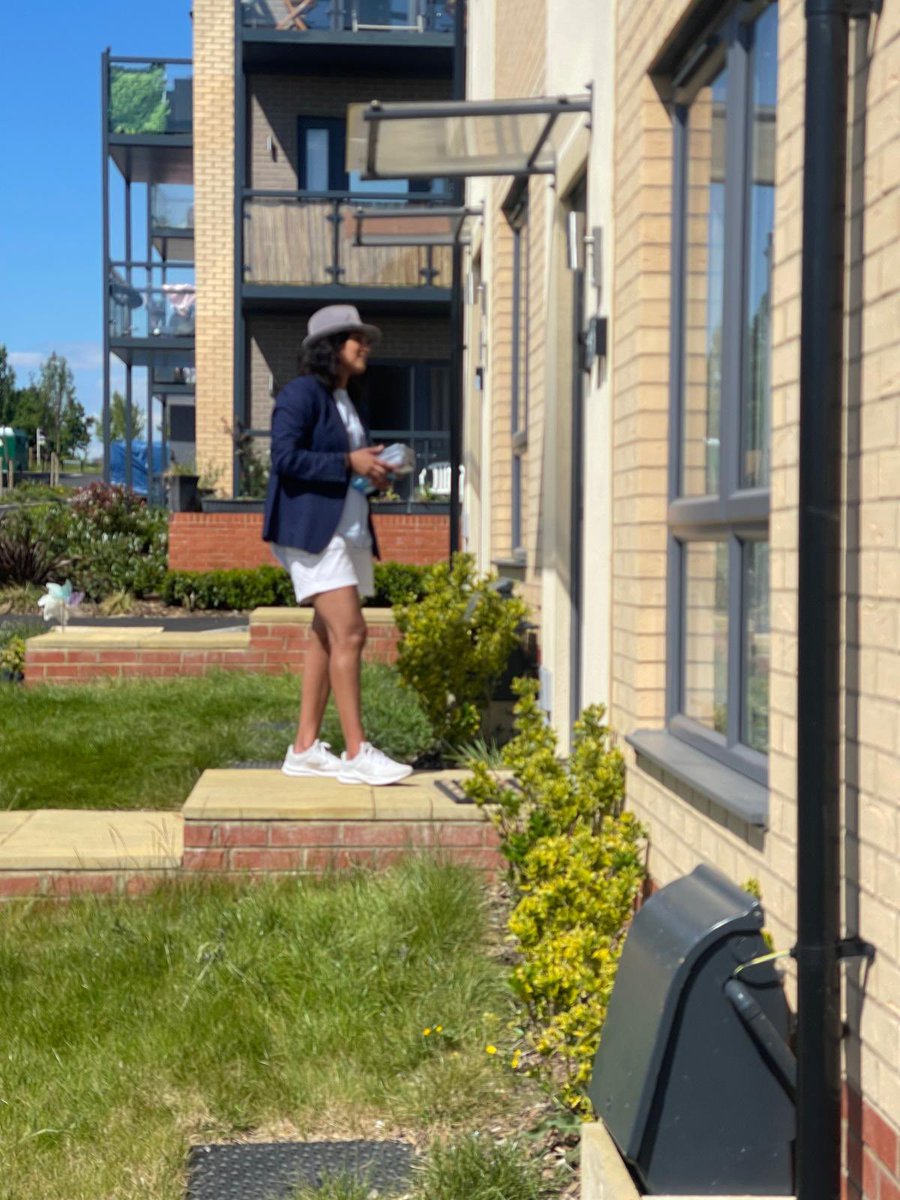 Shazna_Muzammil's tweet photo. Great to be out speaking with residents today โ amazing reception! Just under a year to go until #LocalElections2026 and weโre not slowing down. Weโll keep listening, showing up, and standing up for our residents in MK #SaveMK
@MKConservatives https://t.co/RoInVP4lzs