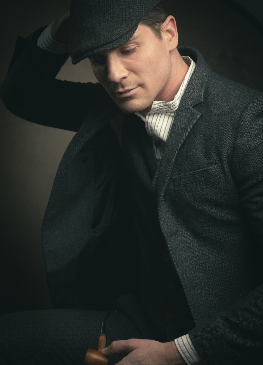 “When you see a good move, look for a better one.” – Emanuel Lasker

Each pause, each possibility—beautifully caught by the eye of <a href="/bobby_pix/">Robert Adamson</a>