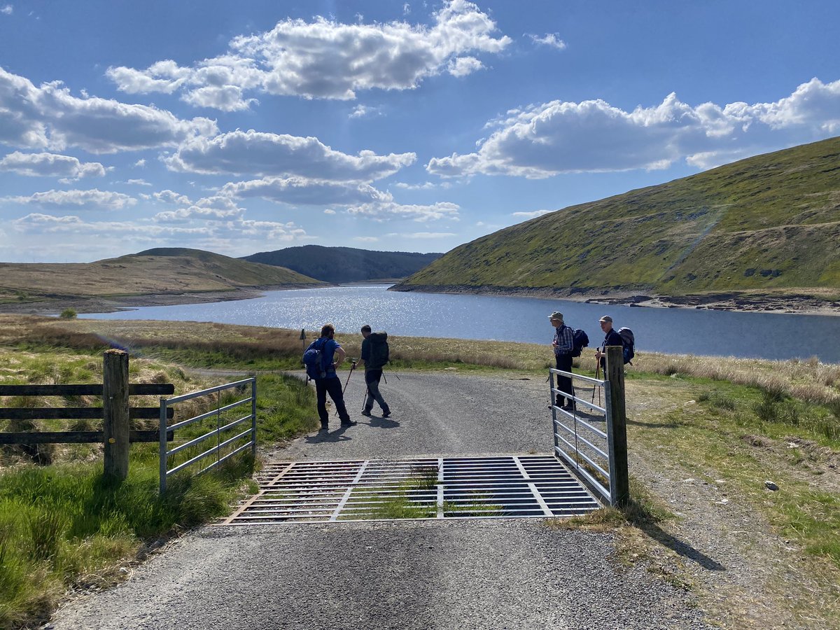 Erwynj🍷💯🥾🏔🏴💯🍷 (@erwynj) on Twitter photo Arwain taith <a href="/ClwbMynyddaCym/">Clwb Mynydda Cymru</a>
Pump Pumlumon
⛰️Y Garn•
⛰️Pumlumon Fawr•
⛰️Pumlumon Fach•
⛰️Pen Pumlumon Llygad-bychan•
⛰️Pen Pumlumon Arwystli•
📍Man Cychwyn
Nant y Moch
///cynaeafu.darlleniad.pobais
SN76708694
🥾10 milltir•
⛰️ 2,651’•
⏳ 6 awr
⚠️ Anaddas i bramiau• Arwain taith <a href="/ClwbMynyddaCym/">Clwb Mynydda Cymru</a>
Pump Pumlumon
⛰️Y Garn•
⛰️Pumlumon Fawr•
⛰️Pumlumon Fach•
⛰️Pen Pumlumon Llygad-bychan•
⛰️Pen Pumlumon Arwystli•
📍Man Cychwyn
Nant y Moch
///cynaeafu.darlleniad.pobais
SN76708694
🥾10 milltir•
⛰️ 2,651’•
⏳ 6 awr
⚠️ Anaddas i bramiau•