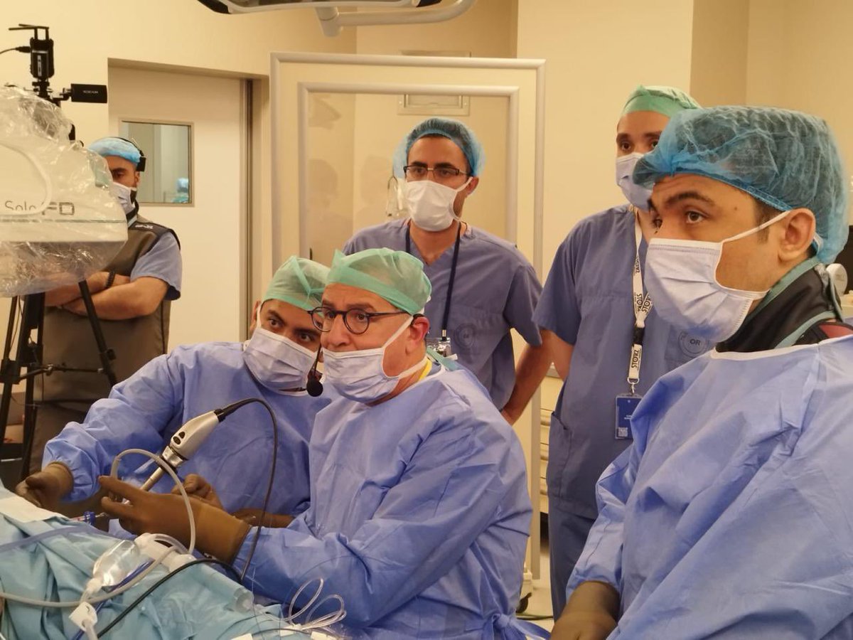 axelhernandezmd's tweet photo. Had the great opportunity to work alongside my mentor @GuidoGiusti and @elgrecocan during a live #miniperc case in Turkey 🇹🇷 at #IUD25! Grateful for the guidance, trust, and the warm hospitality! https://t.co/hm8kKrisgv