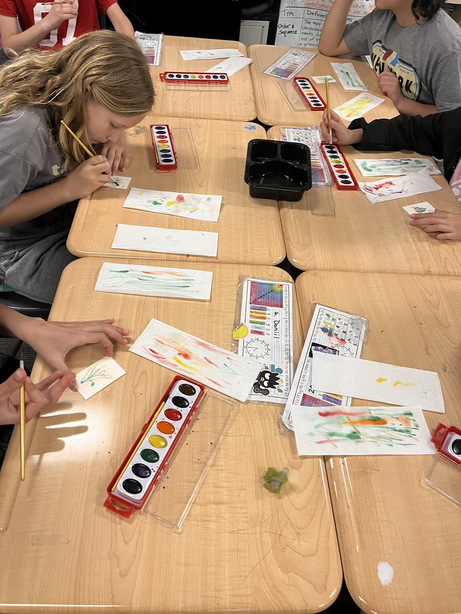 clstward1's tweet image. Our creative @GCC_Charters @EPIC_academics #4thgrade artists create Mother’s Day Masterpieces @gcc_jsample #gccLevelUp