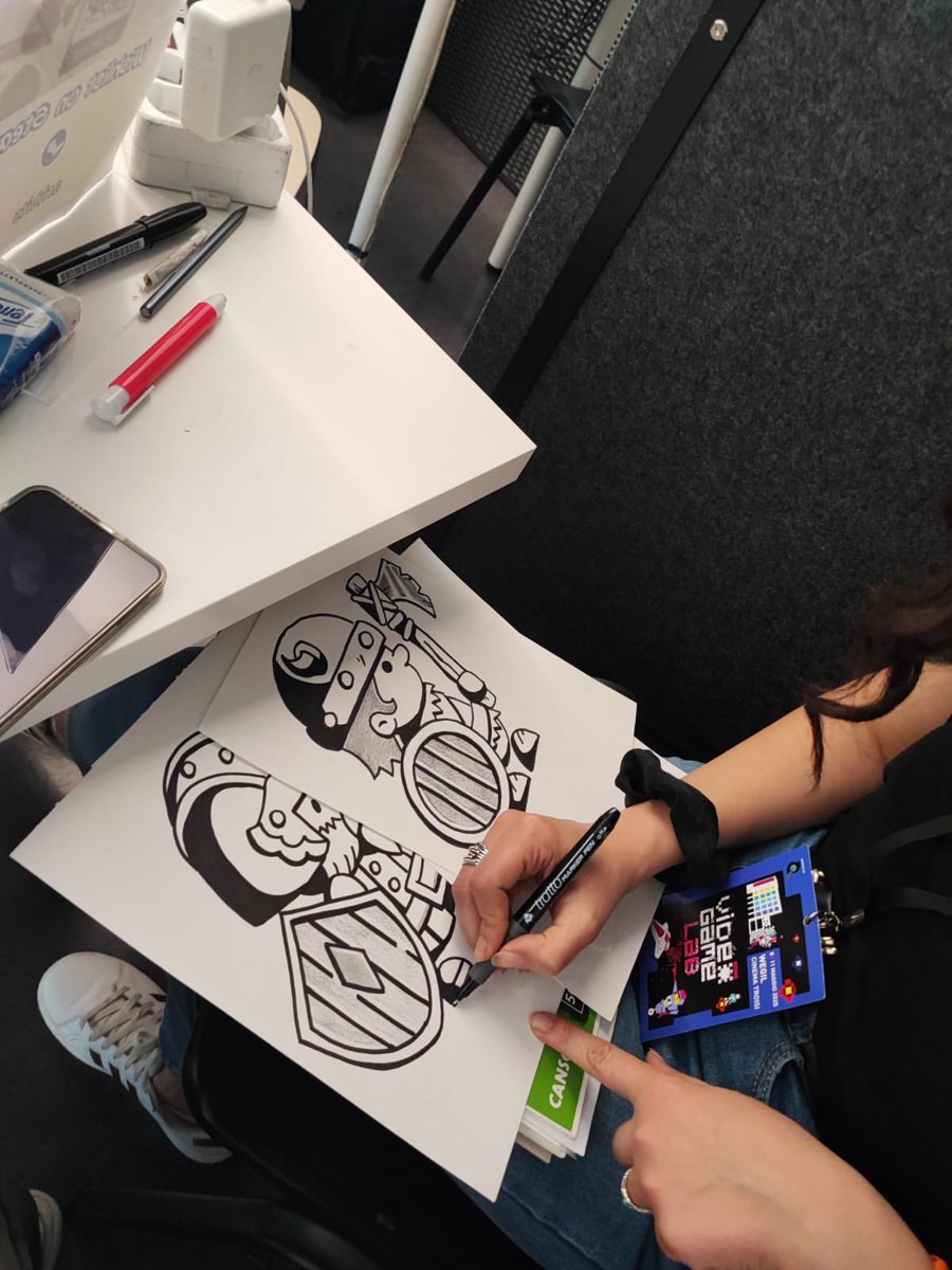 Live Painting for Rising Army during the Rome Videogame Lab 

#IndieGameDev #indiegames #rome